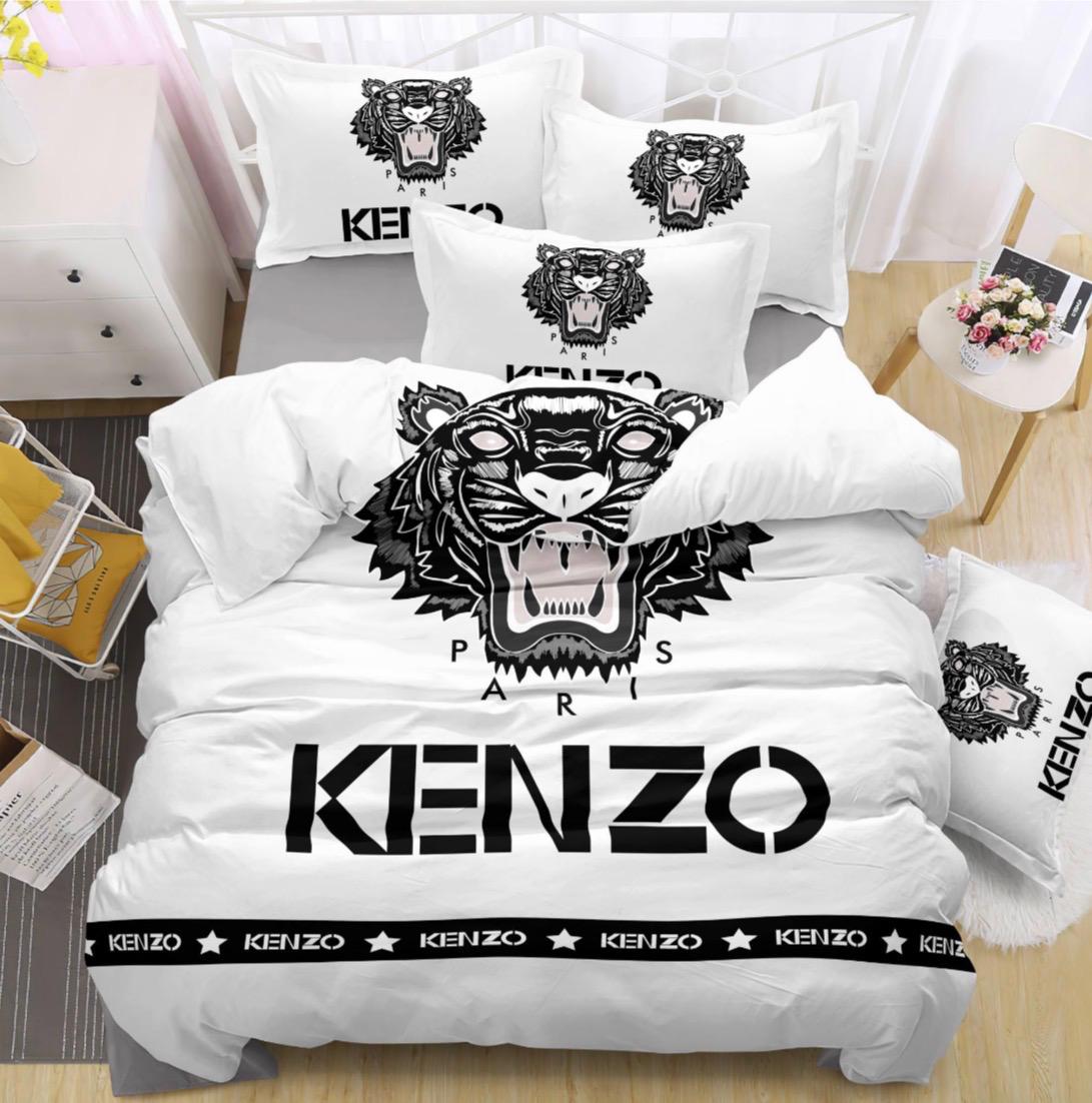 "BRANDS King Jointless King Size Bedsheet"
