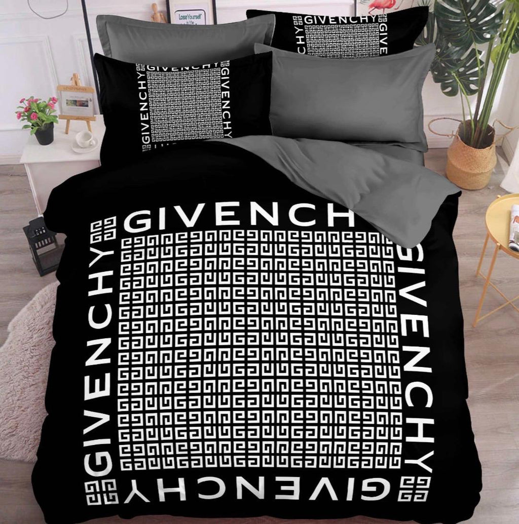 "BRANDS King Jointless King Size Bedsheet"