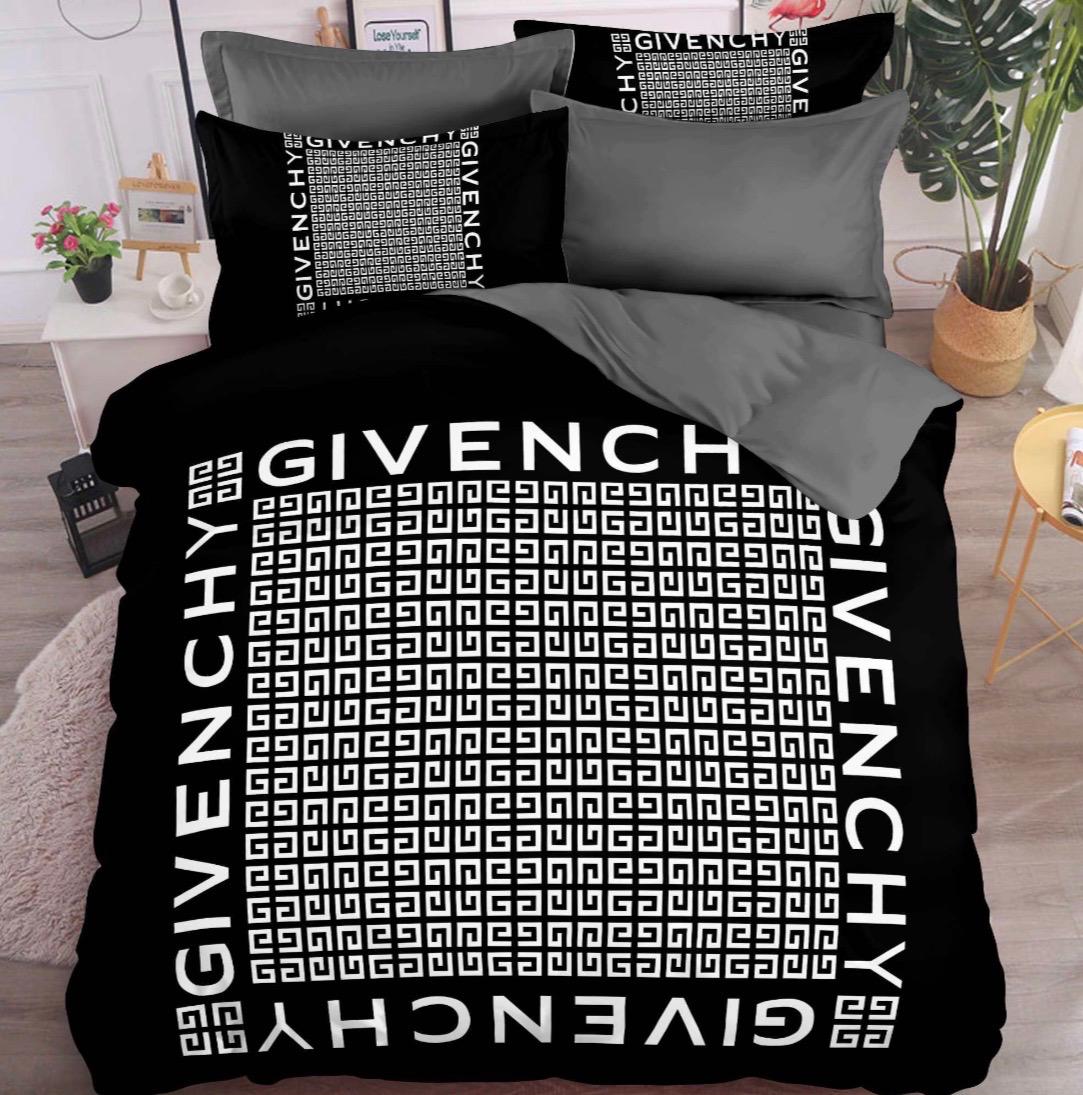 "BRANDS King Jointless King Size Bedsheet"